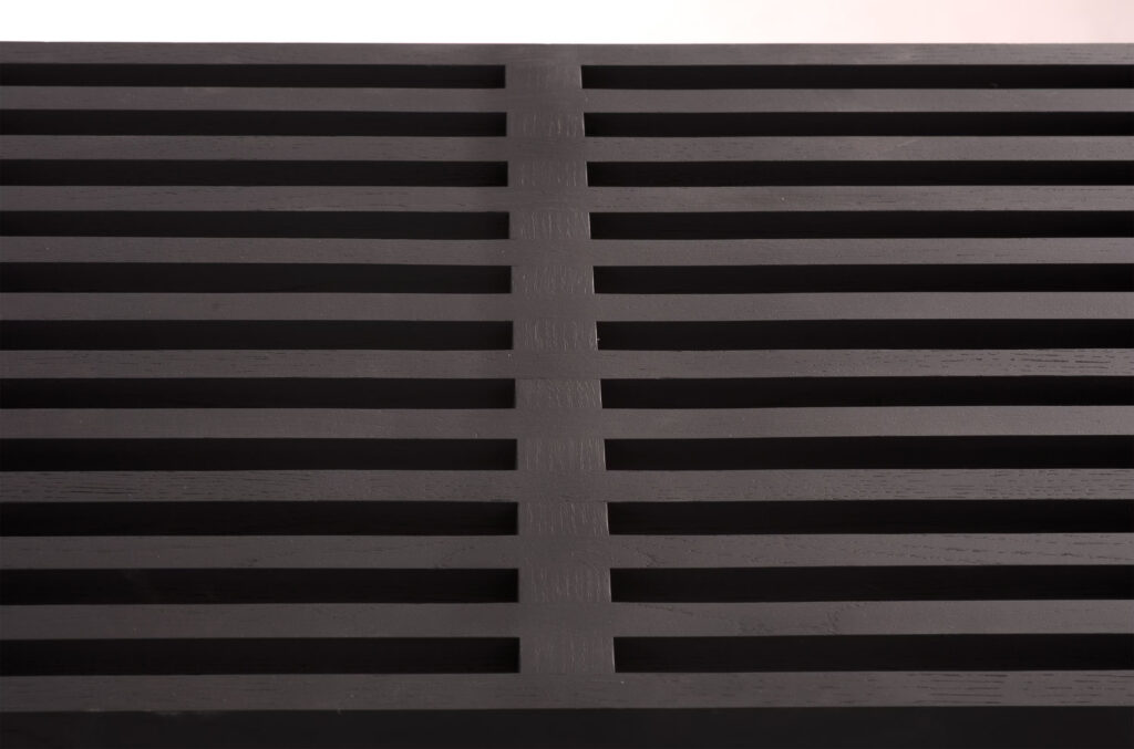 czarna lawka 122cm dluga 3